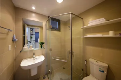 Apartment mit Seeblick — MRT Apartment In Masteri Thao Dien